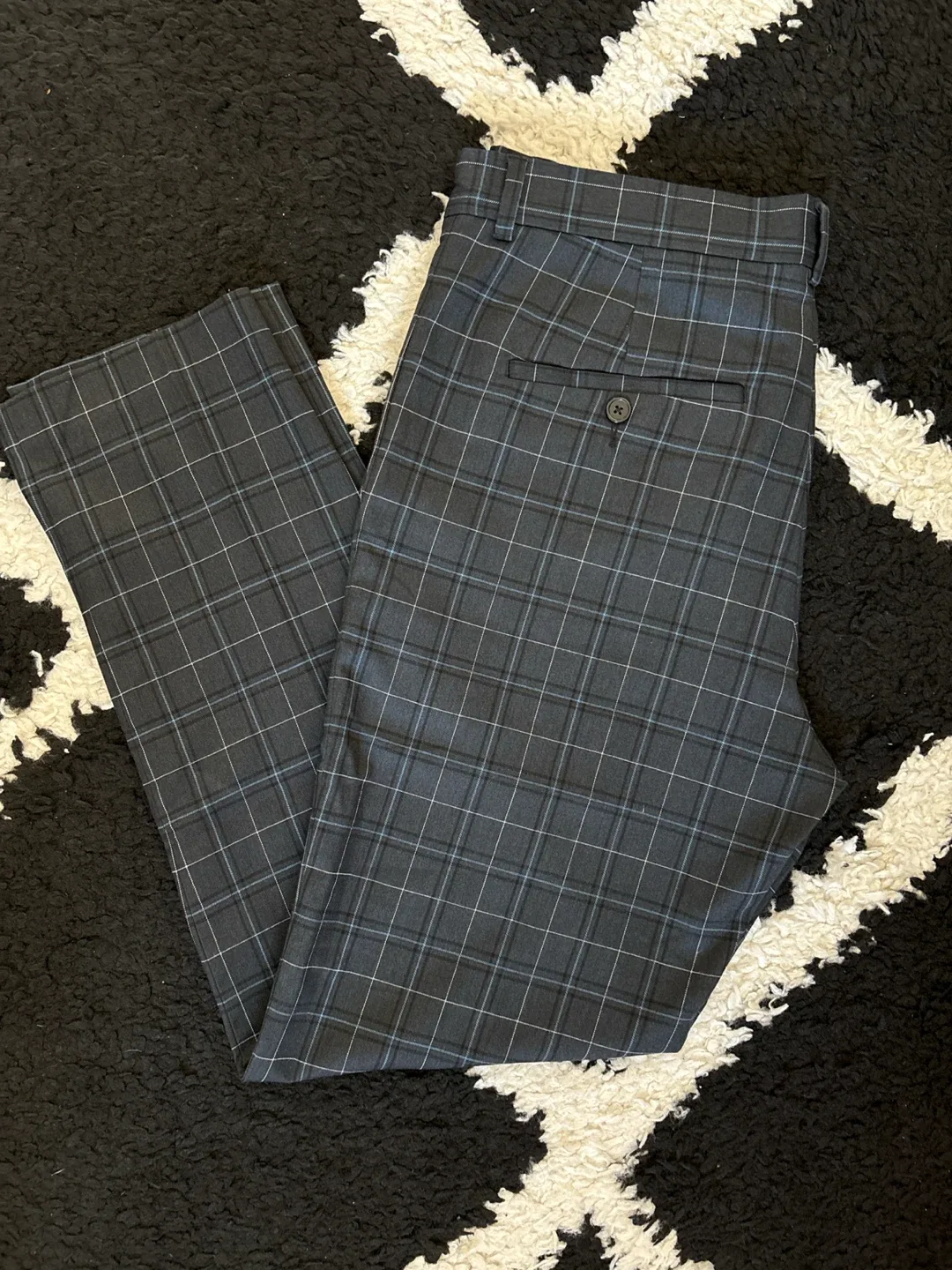 H&M Slim Fit Plaid Dress Pants Size 32