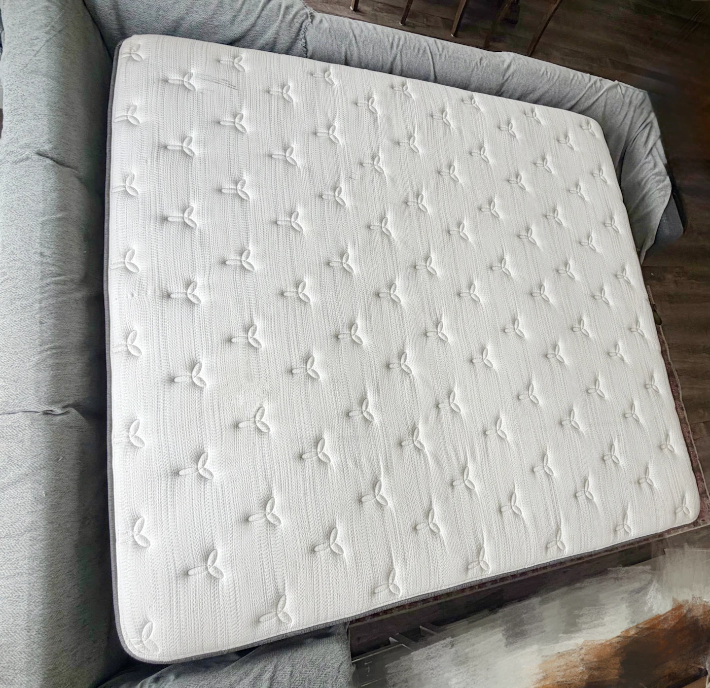 Beautyrest King size mattress 13 inch thick - photo 2