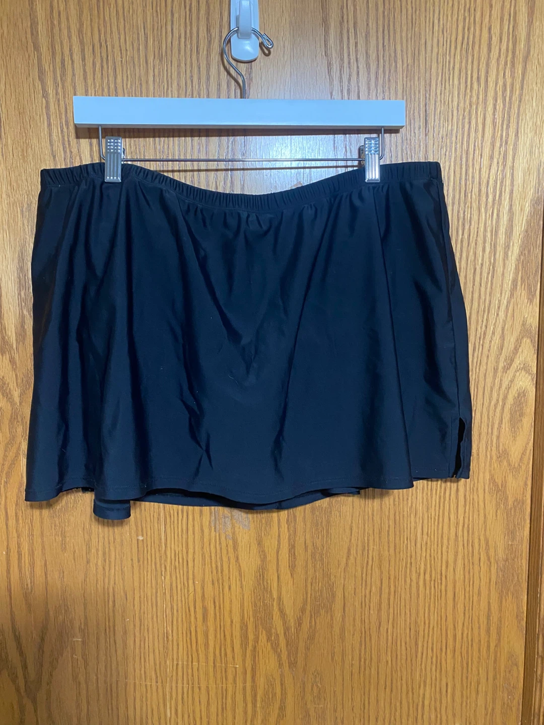Plus size women’s swim skirt