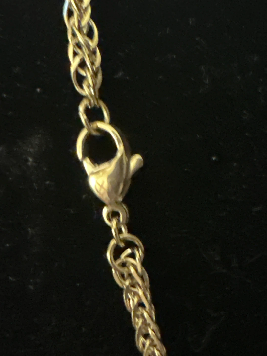 14k Gold Tone laminated Elephant Pendant Necklace - photo 3