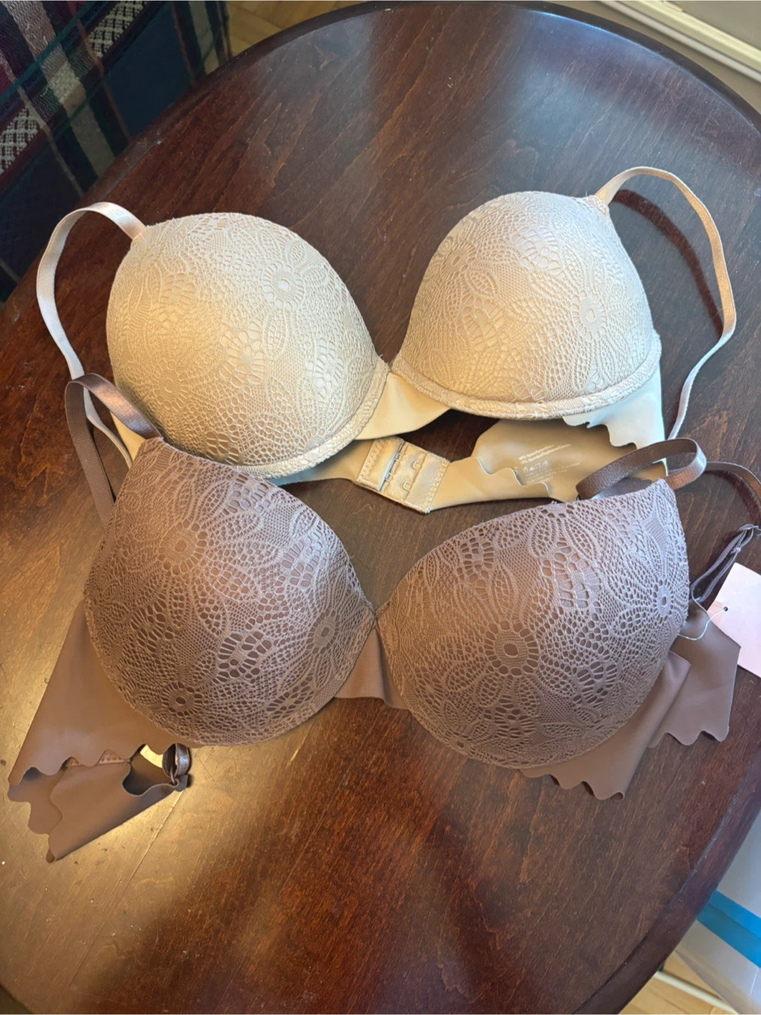 Never worn bra set 36 C