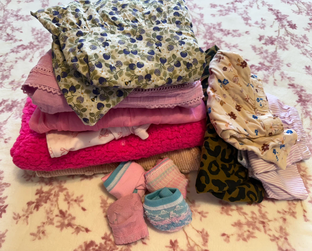 Girls' Clothing Bundle 4 years old 👧🏻