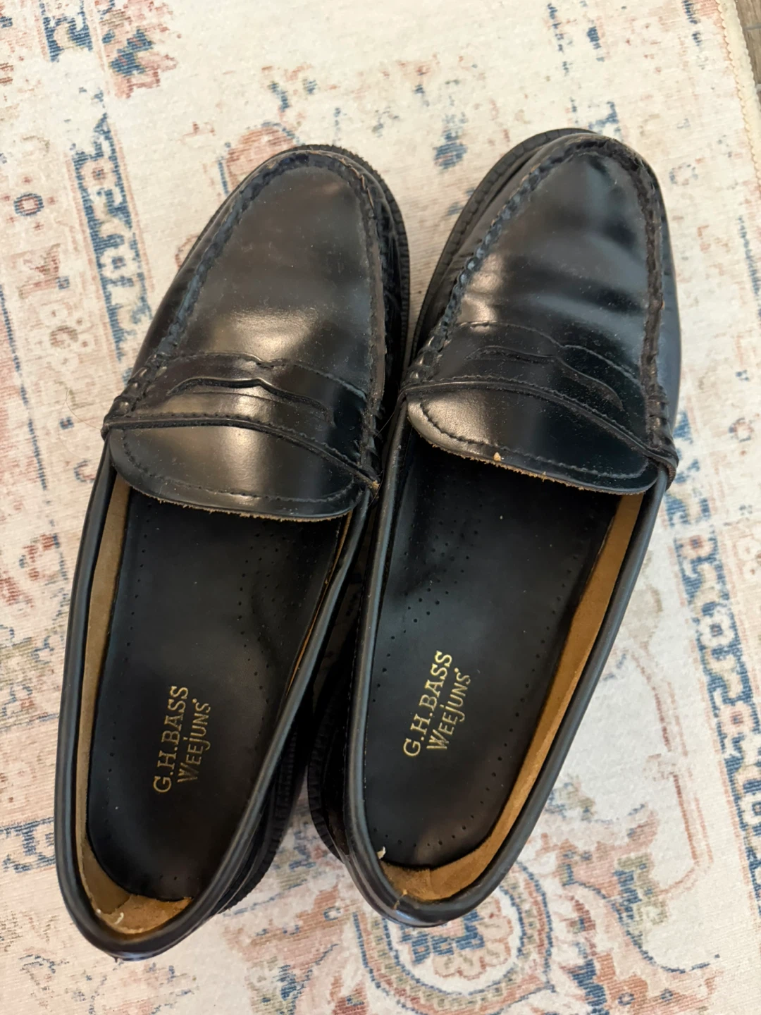 G.H. Bass Weejuns Black Loafers US 7.5