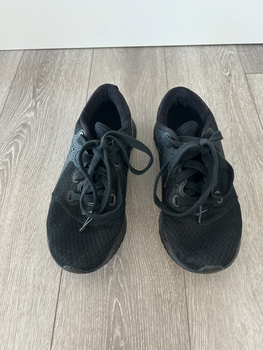 Nike Legend React Black Sneakers