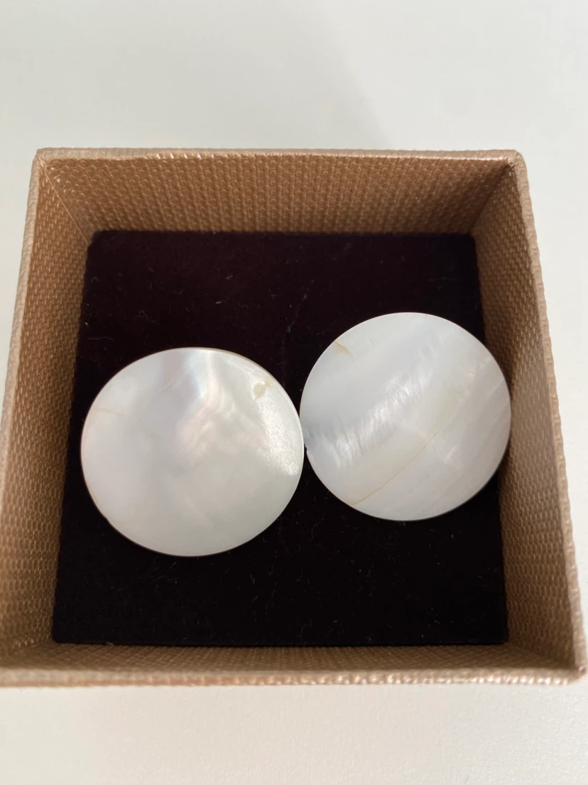 Faux Pearl Flat Round Stud Earrings