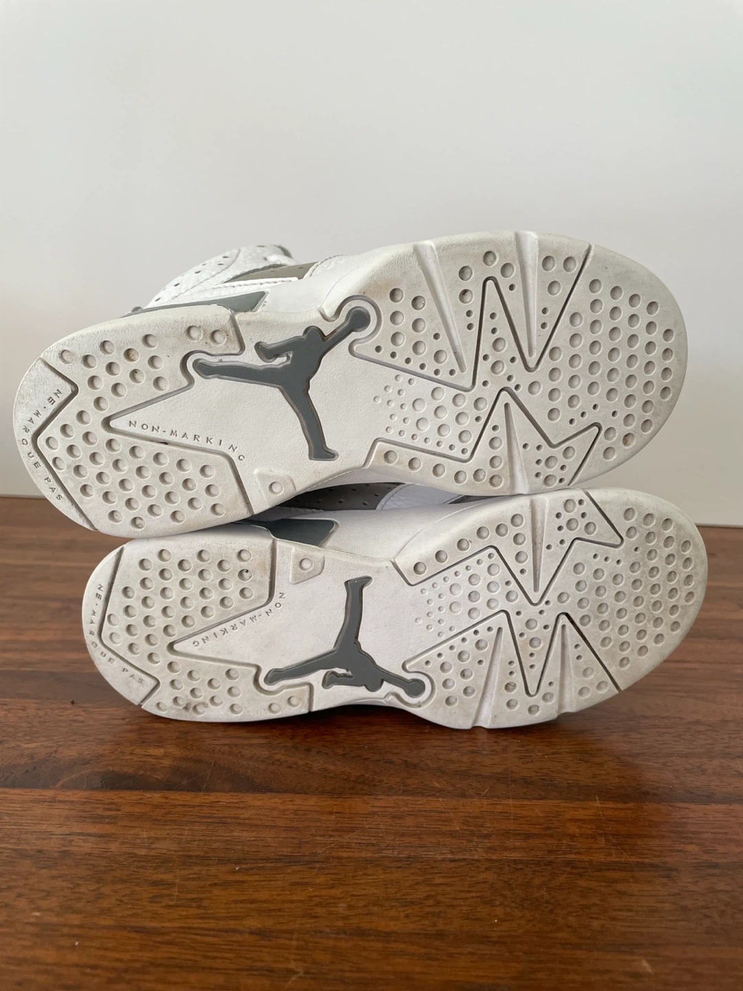 Nike Jordan 6 White Grey Youth Shoes - photo 4
