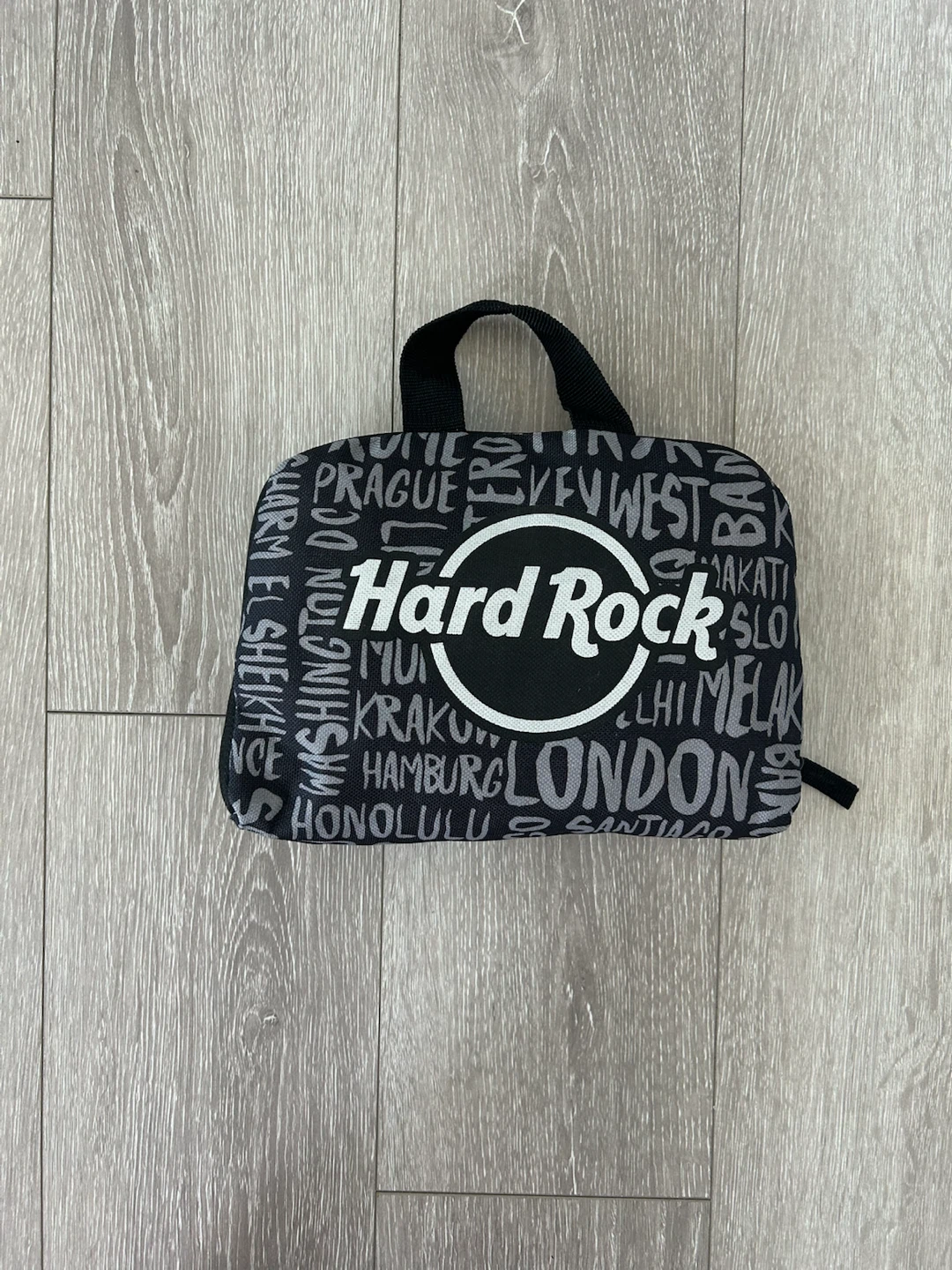 Hard Rock Cafe Black City Print Backpack - photo 2