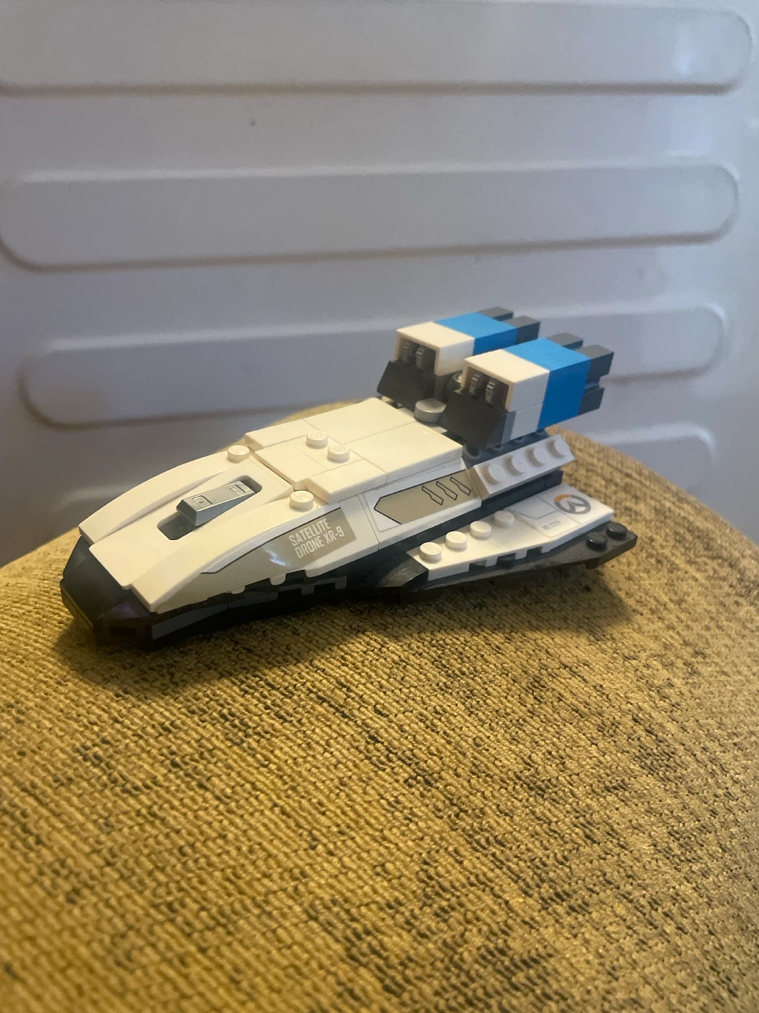 LEGO Overwatch Satellite Drone XR-9 - photo 2