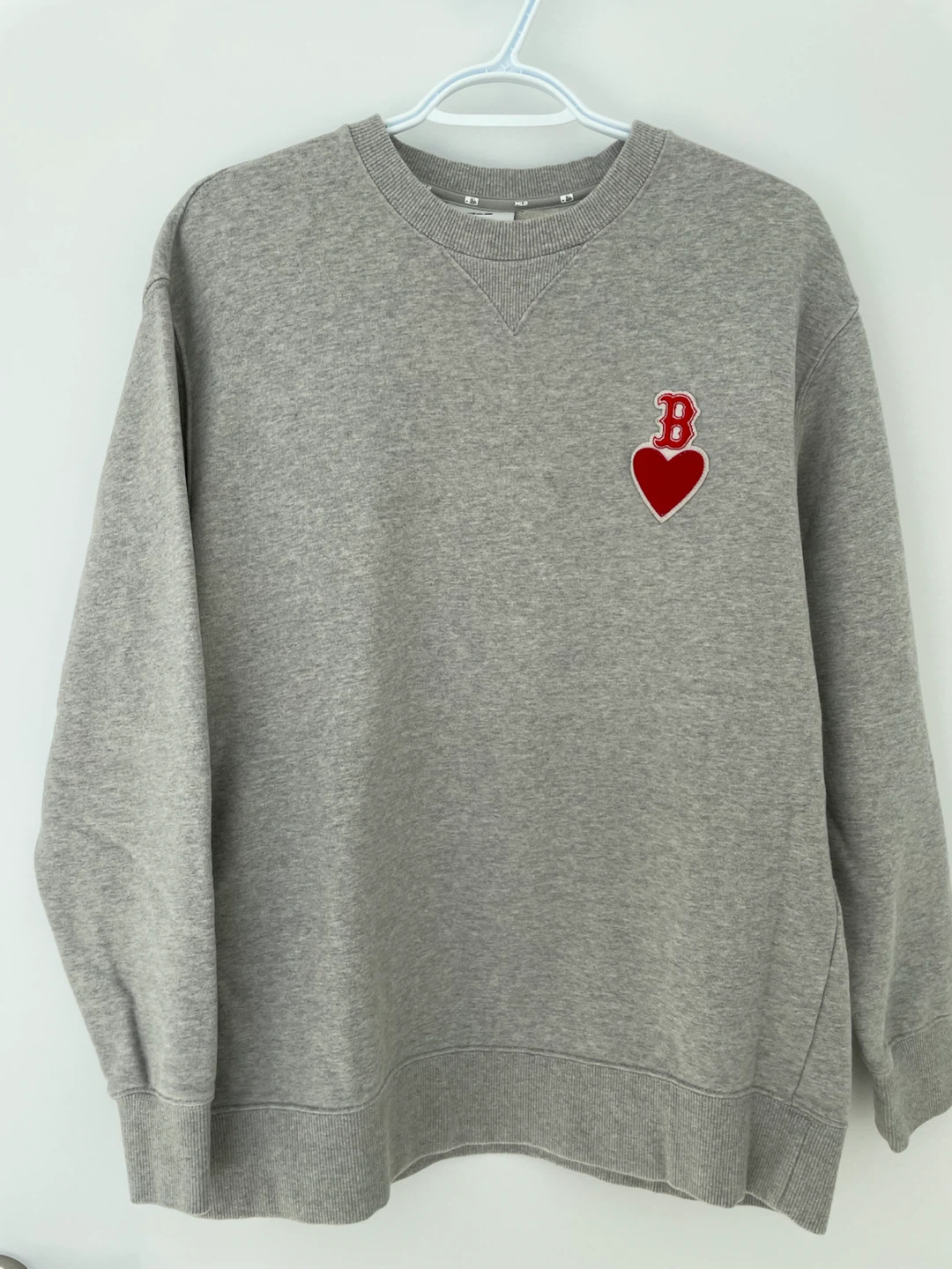 MLB Boston Red Sox Heart Grey Sweatshirt