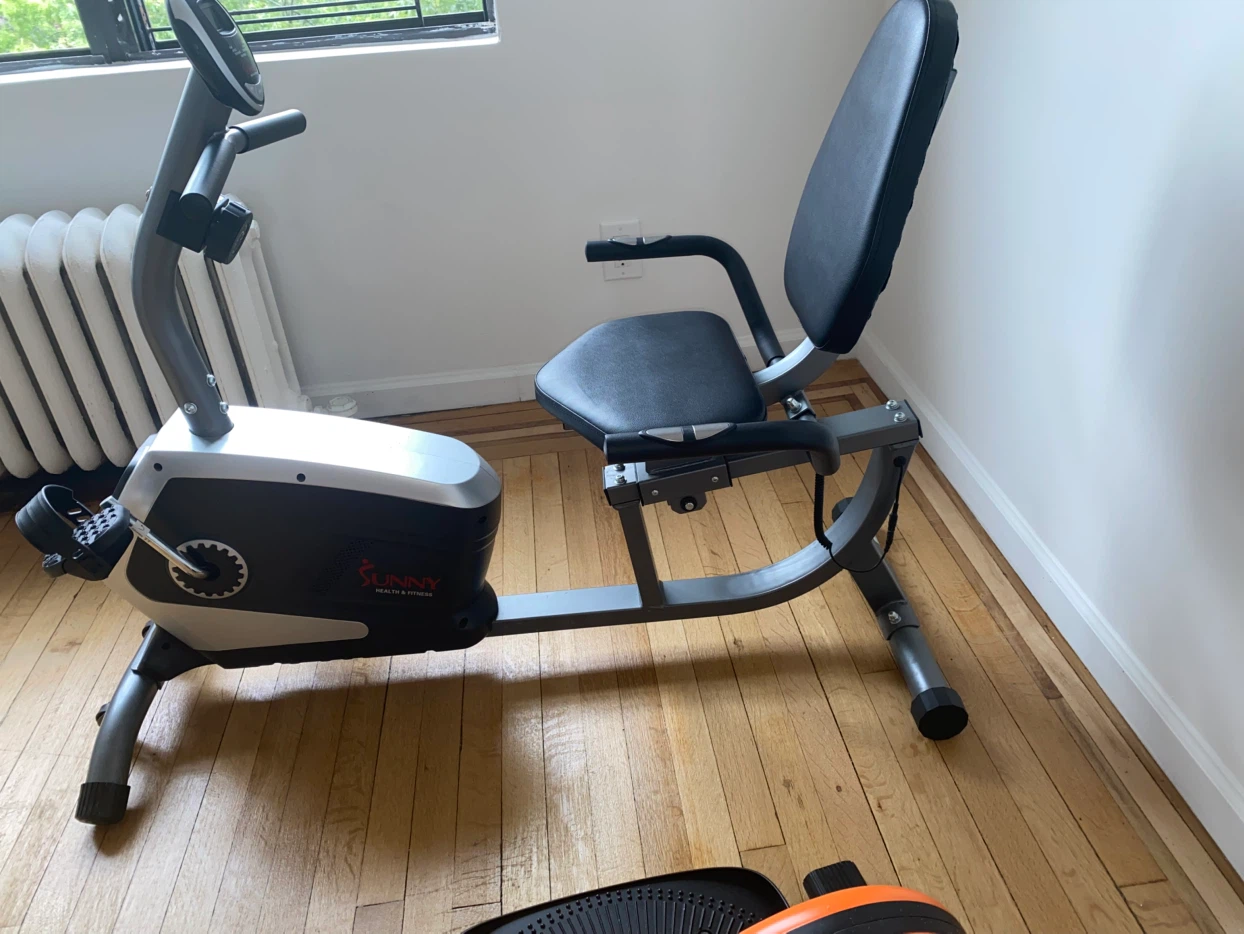 Sunny Health & Fitness Recumbent Exercise Bike - photo 3