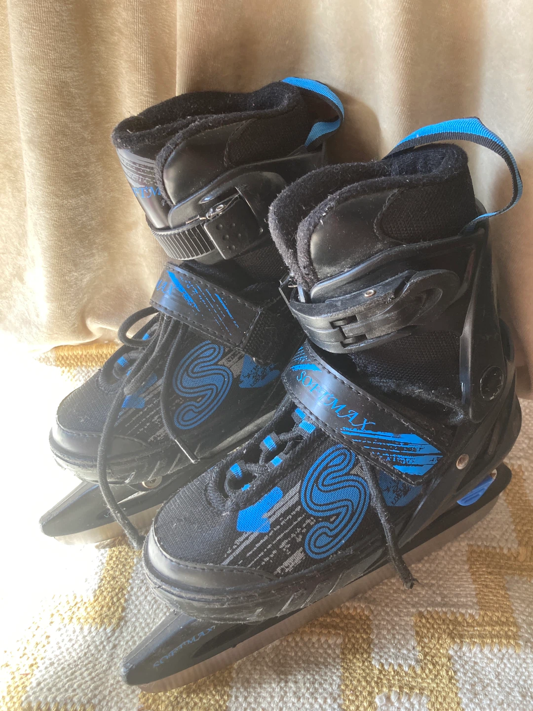Softmax Adjustable Ice Skates Kids Y13 - J3