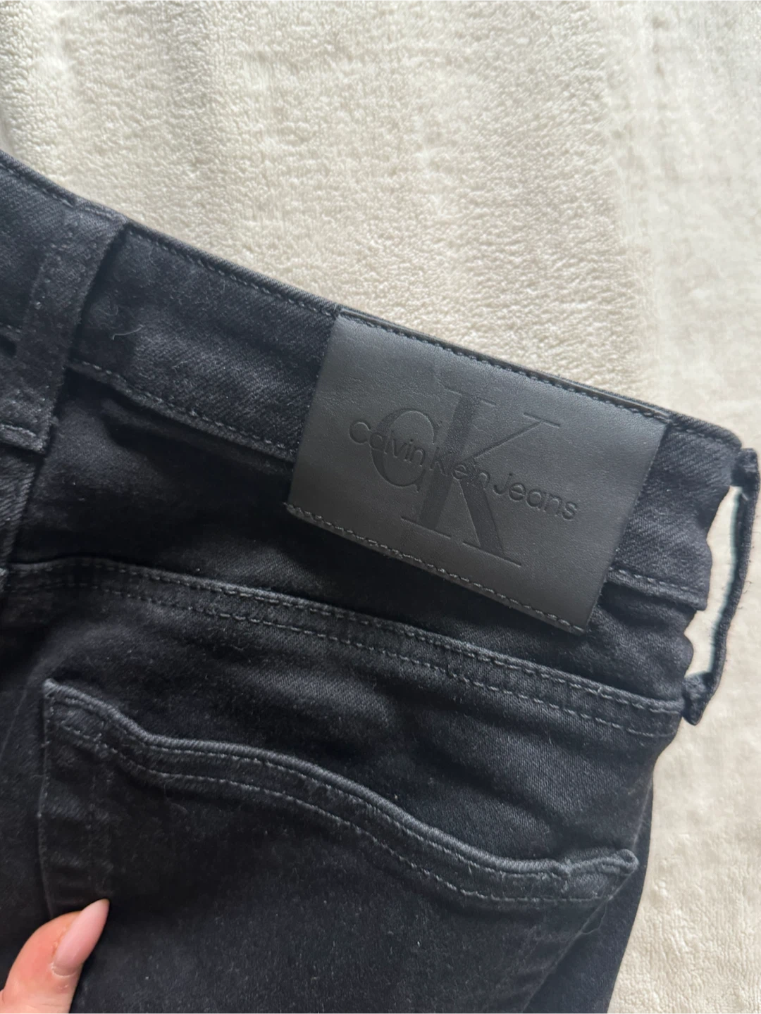 Calvin Klein Jeans - photo 3