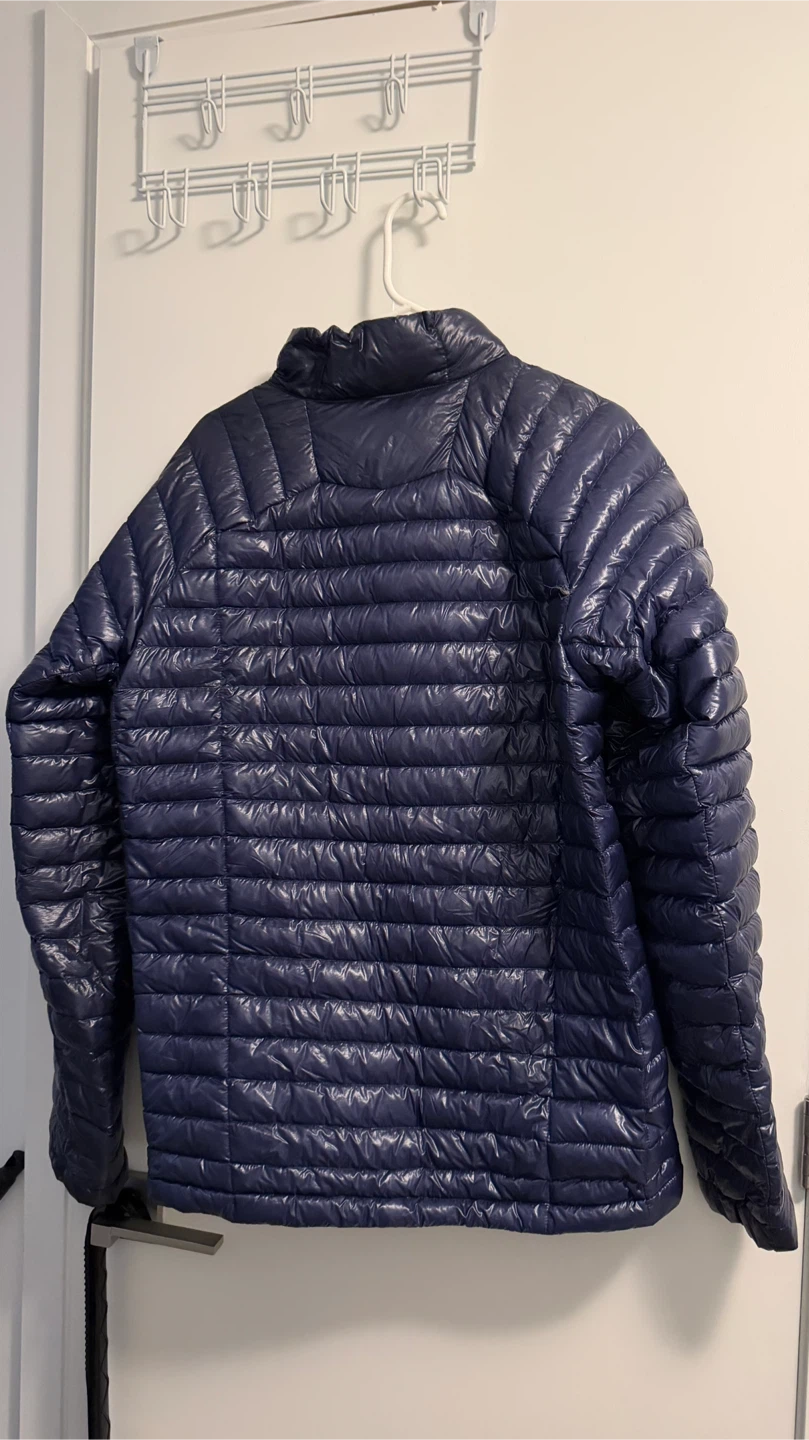 Mountain Hardwear Down Jacket Navy - photo 3