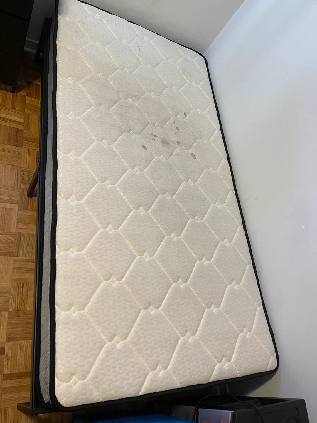 Single bed frame with mattress