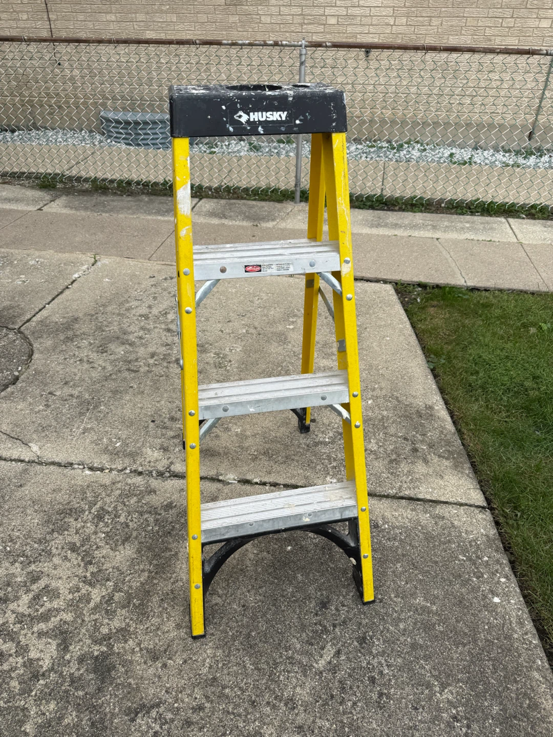 Husky 4' ft Type I Step Ladder. $35.00 or best offer.