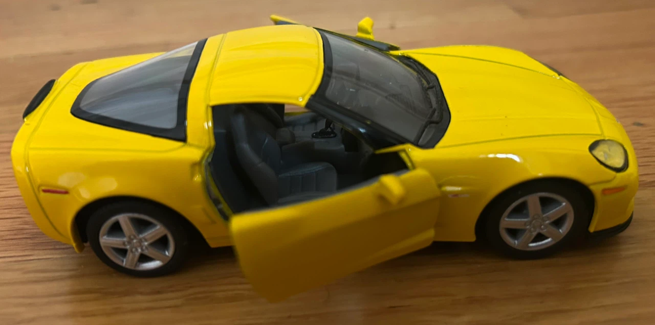 Yellow Corvette Z06 Diecast Model Car - photo 4