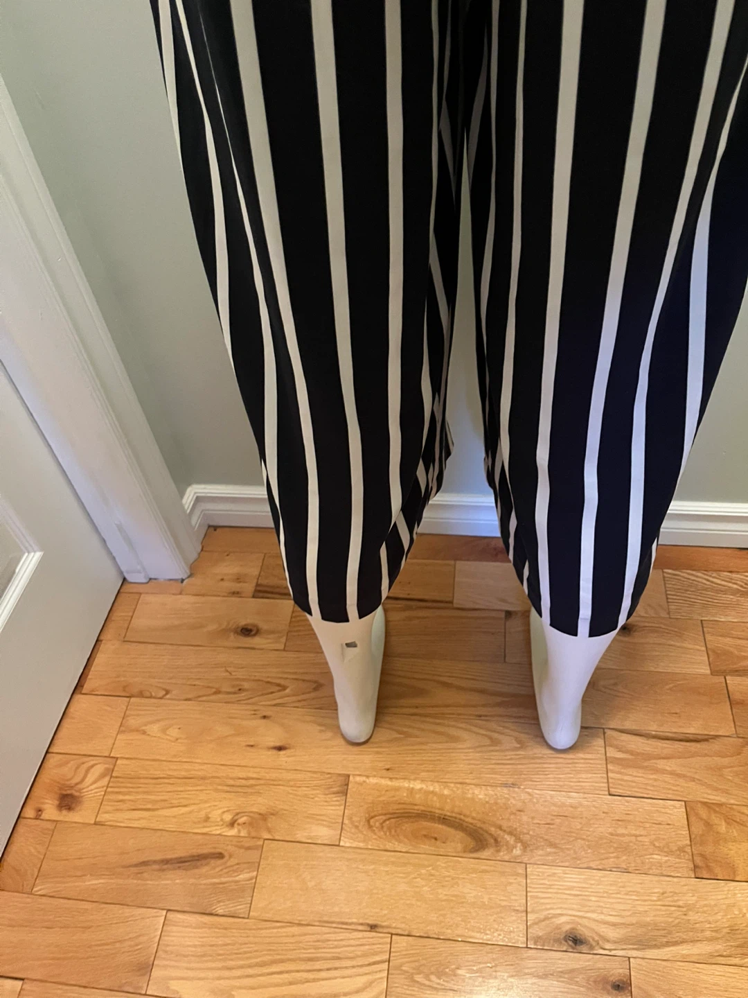 Zara Navy blue and white striped high-waisted trousers - photo 5