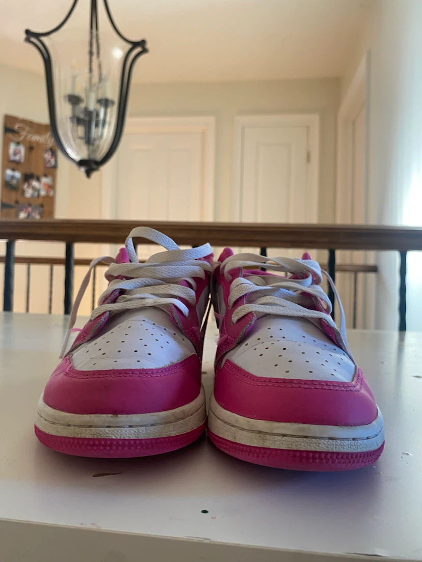 Nike Air Jordan Low Pink and White Sneakers - photo 2