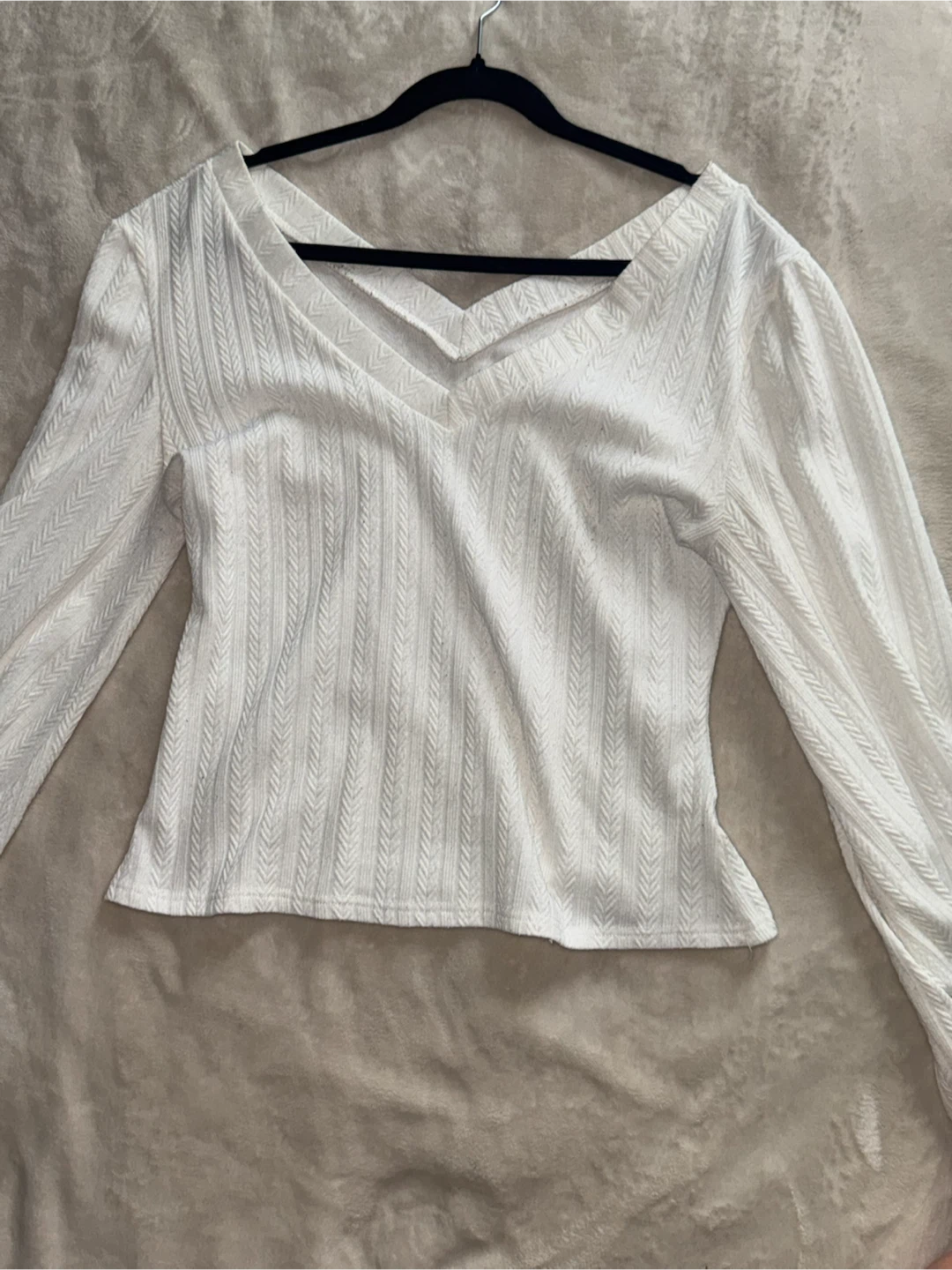 White V-Neck Long Sleeve Top