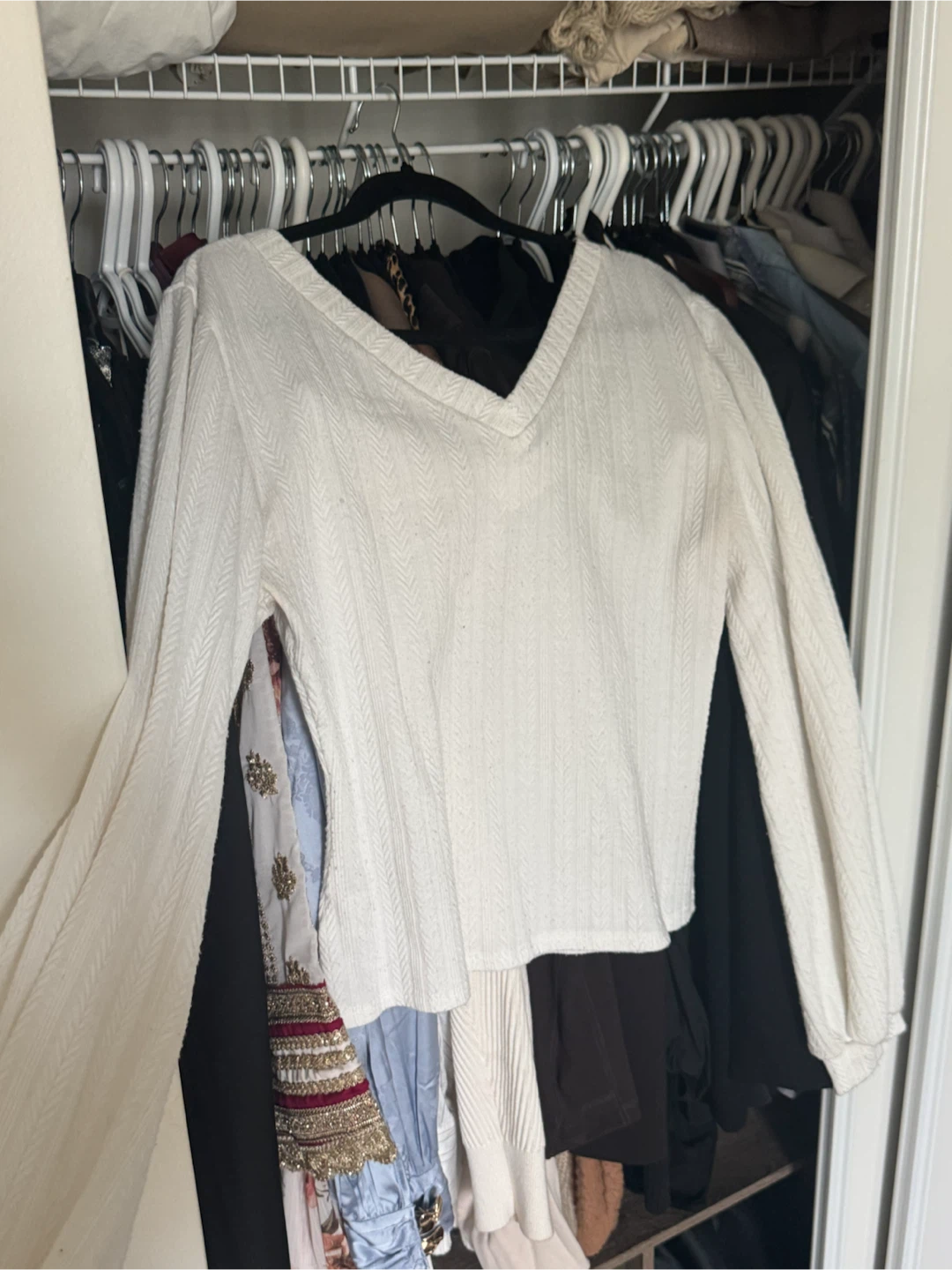 White V-Neck Long Sleeve Top - photo 2