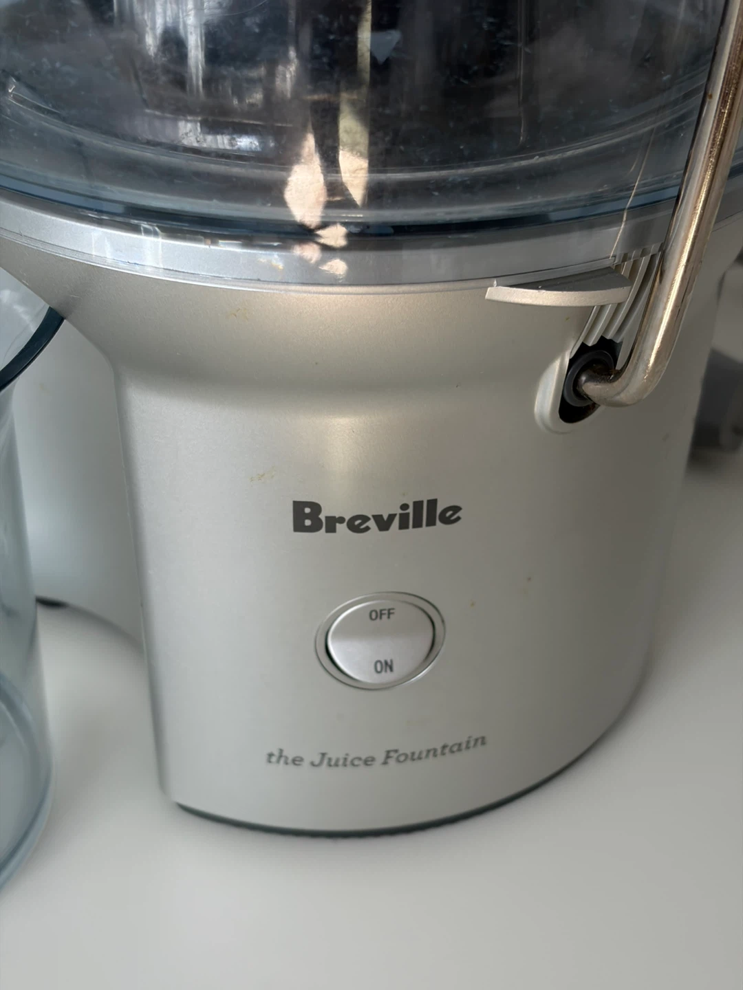 Breville the Juice Fountain Compact Juicer (BJE200XL) - photo 2