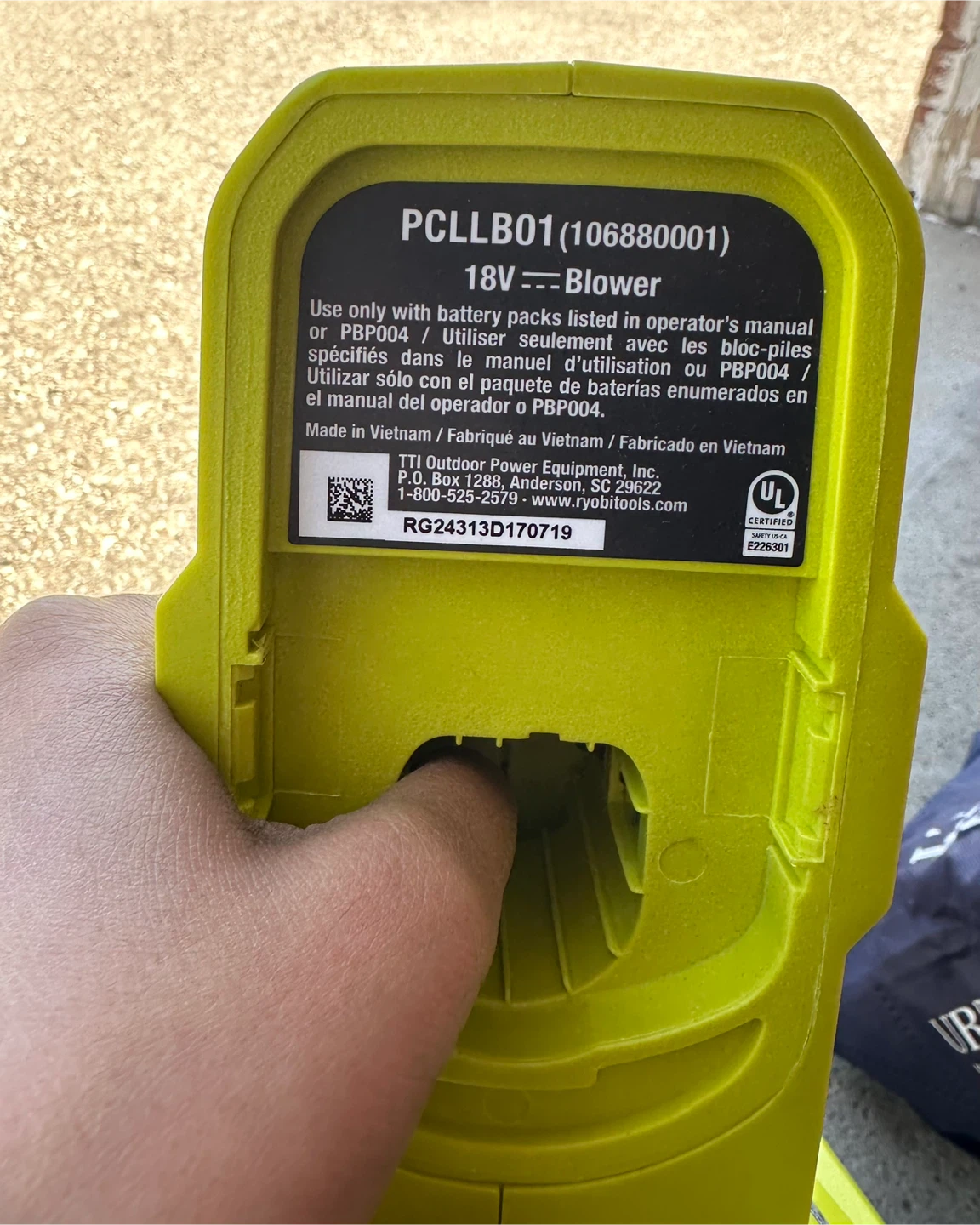 Ryobi 18V ONE+ Blower PCLB01 - photo 2