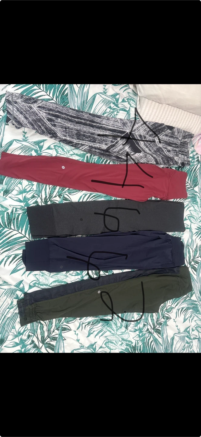 5 pairs of Lululemon leggings and joggers - photo 2