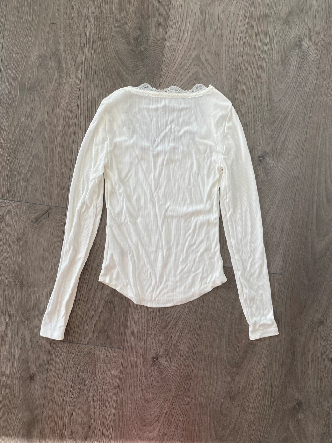 Gap modal lace-trim long sleeve top - photo 2