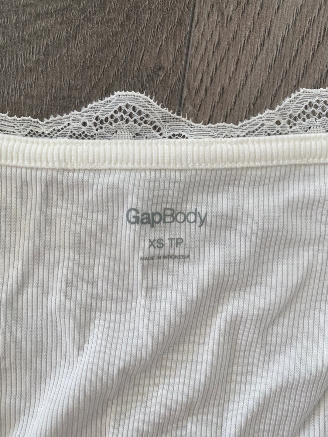 Gap modal lace-trim long sleeve top - photo 3