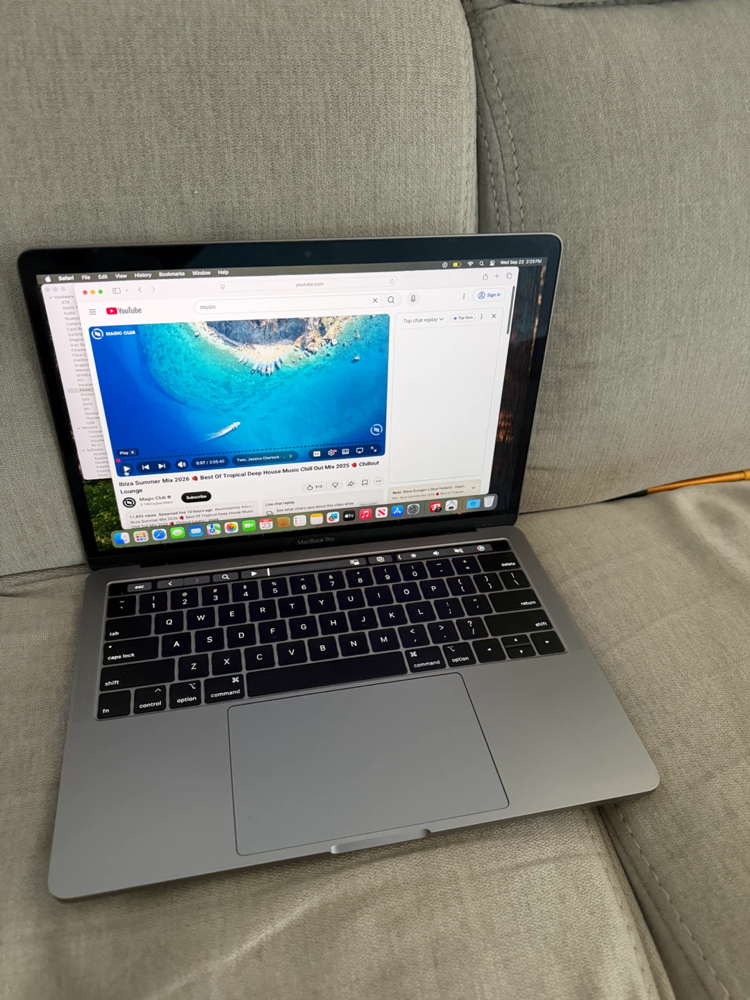 MacBook Pro 13” 2018 1Tb ssd i7 16gb ram