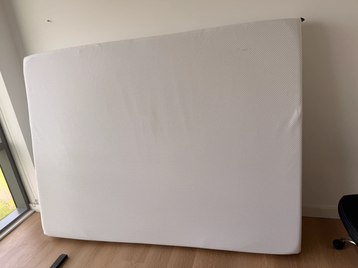 Full Size White Mattress Foundation