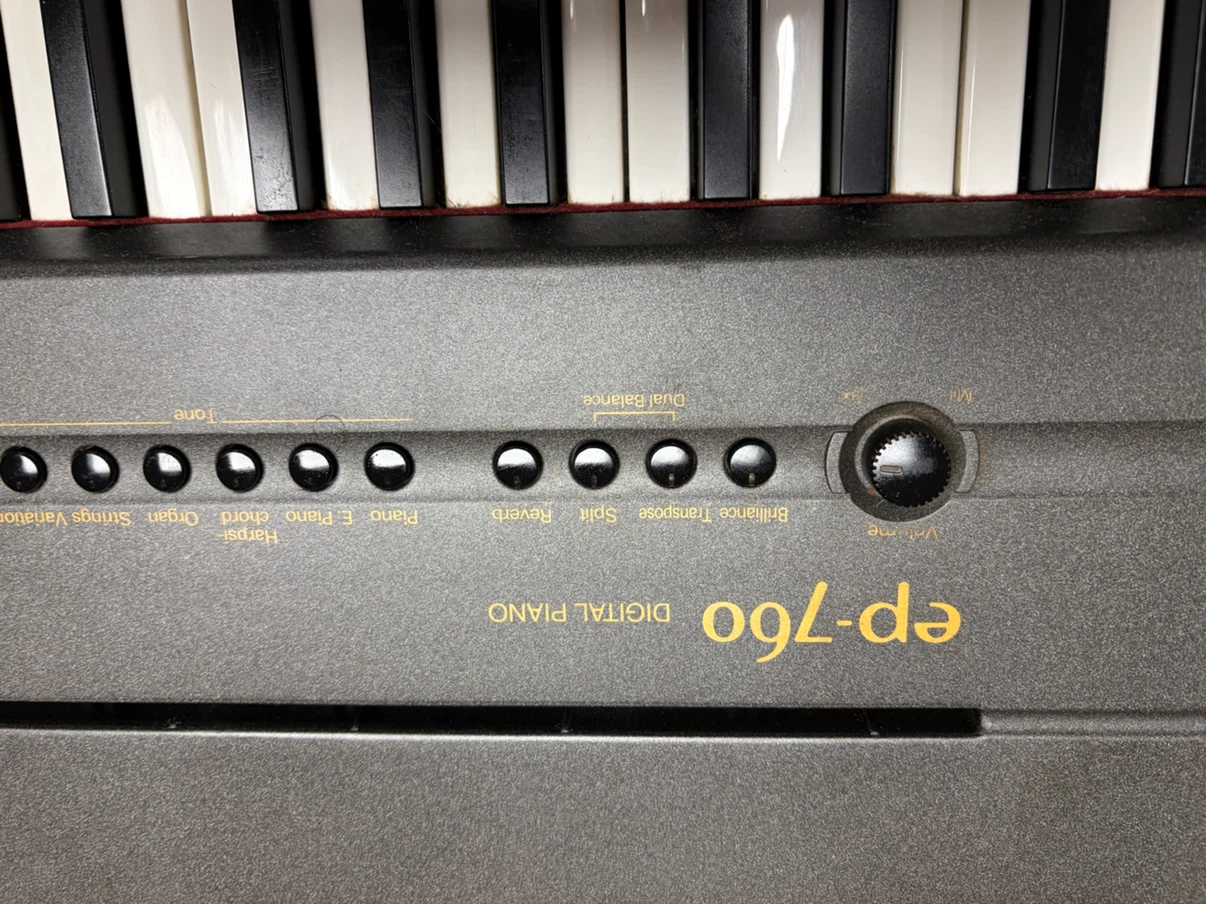 Roland ep-760 Digital Piano