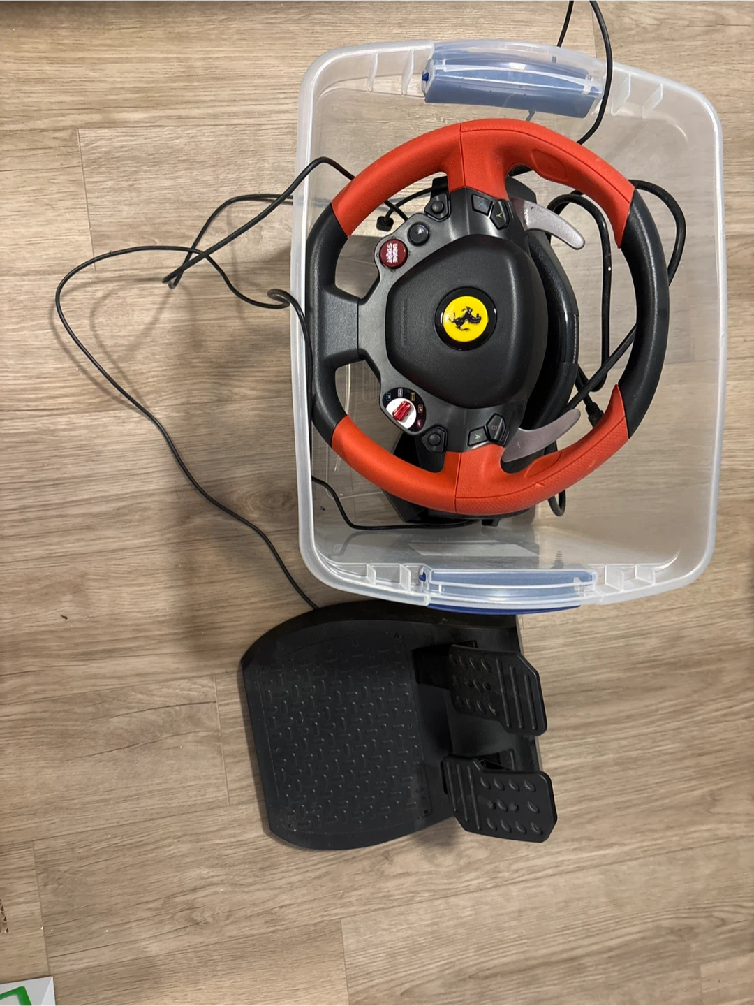 Thrustmaster Ferrari Racing Wheel and Pedals