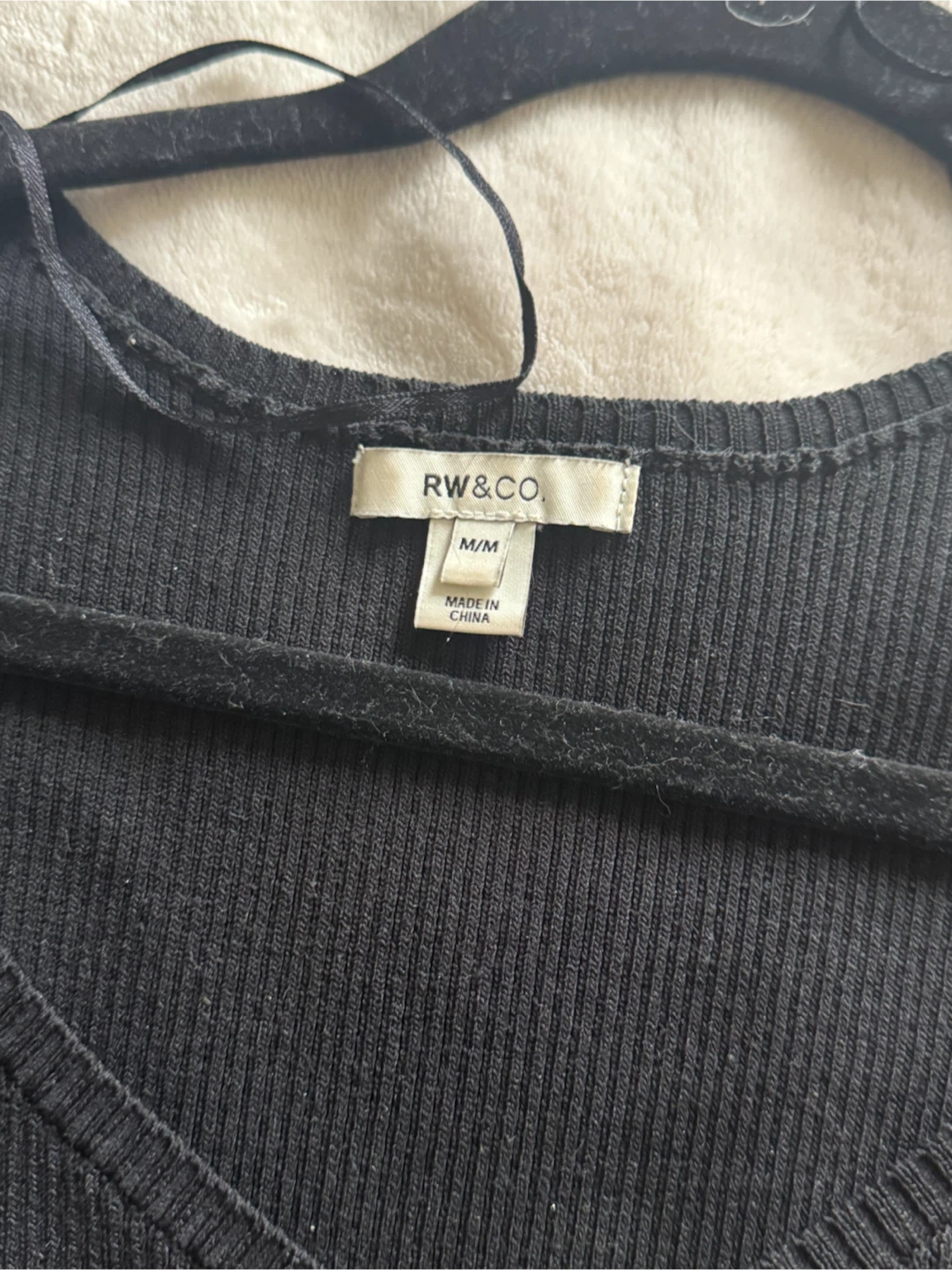 Black Ribbed Top - photo 2