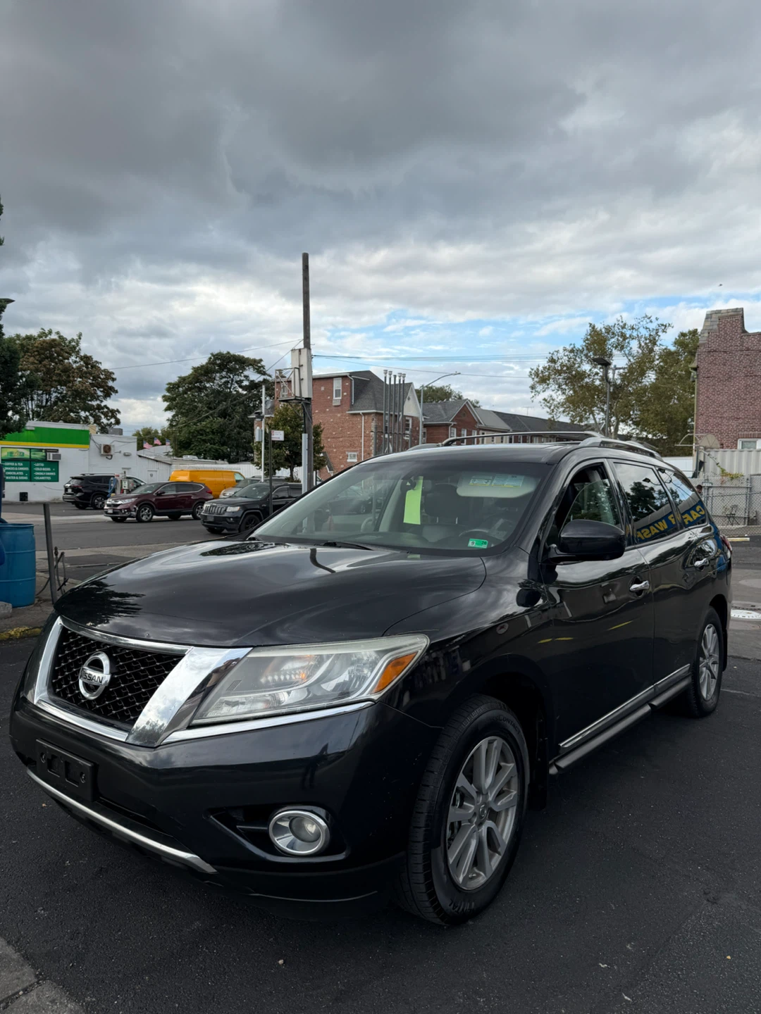Nissan Pathfinder SL 4WD