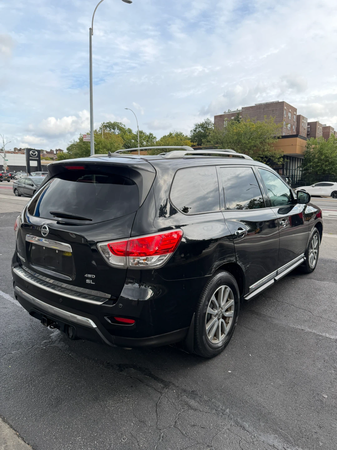 Nissan Pathfinder SL 4WD - photo 4