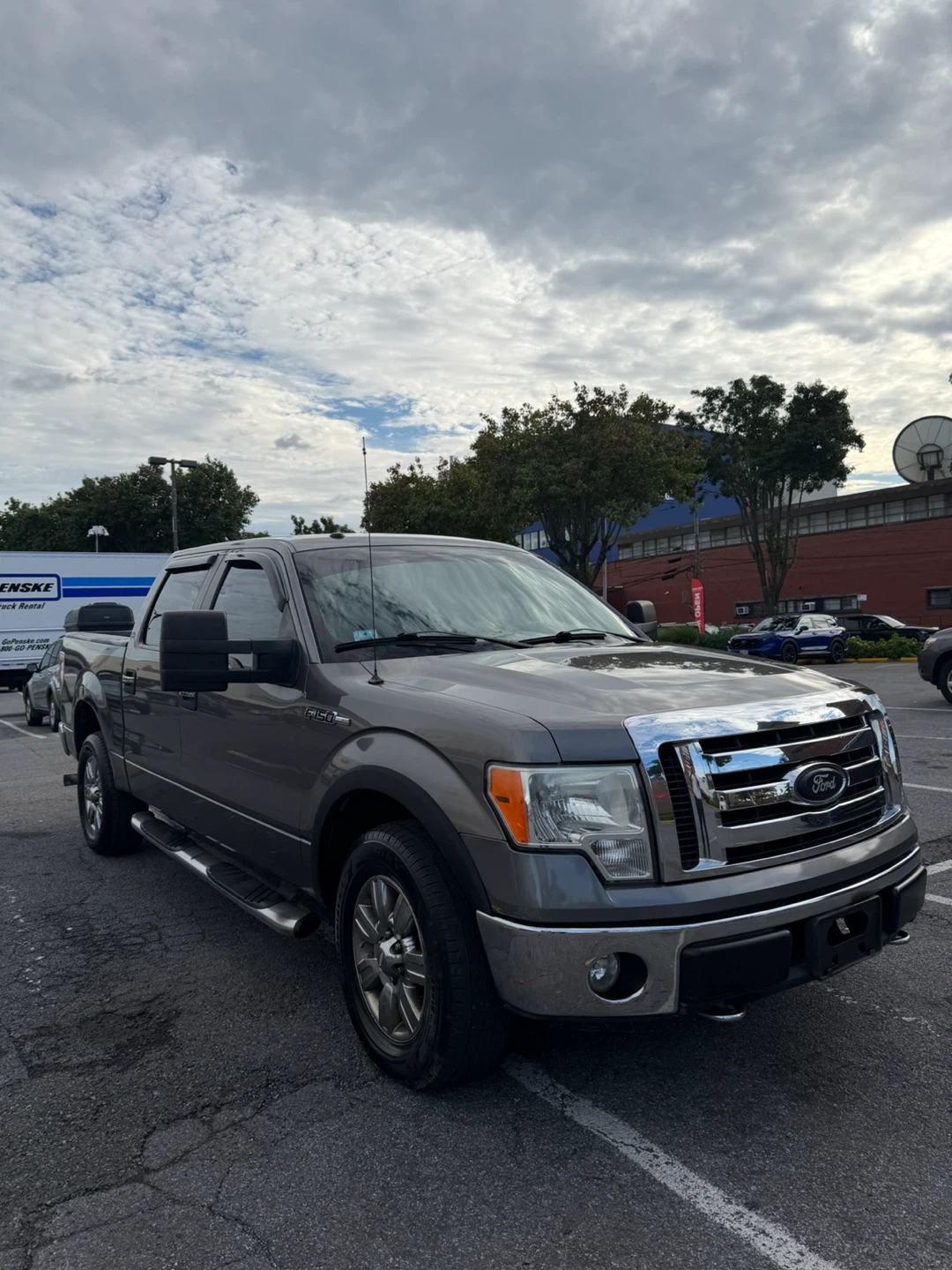 Ford F-150 Pickup Truck