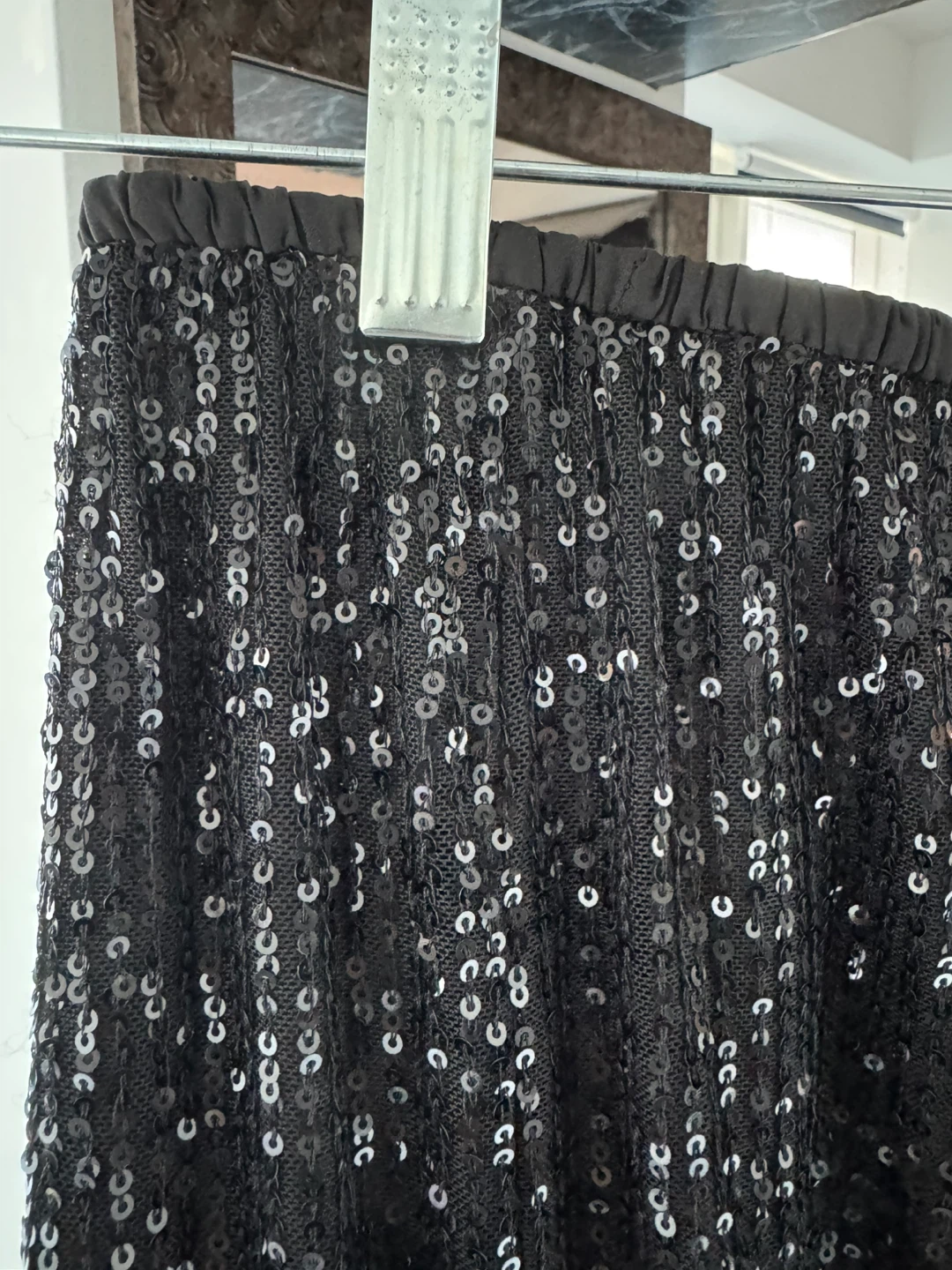 Black sequin skirt - photo 2