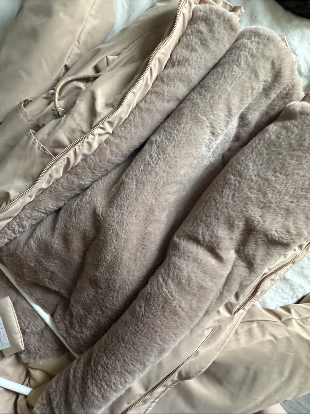 Beige Winter Jacket - photo 4
