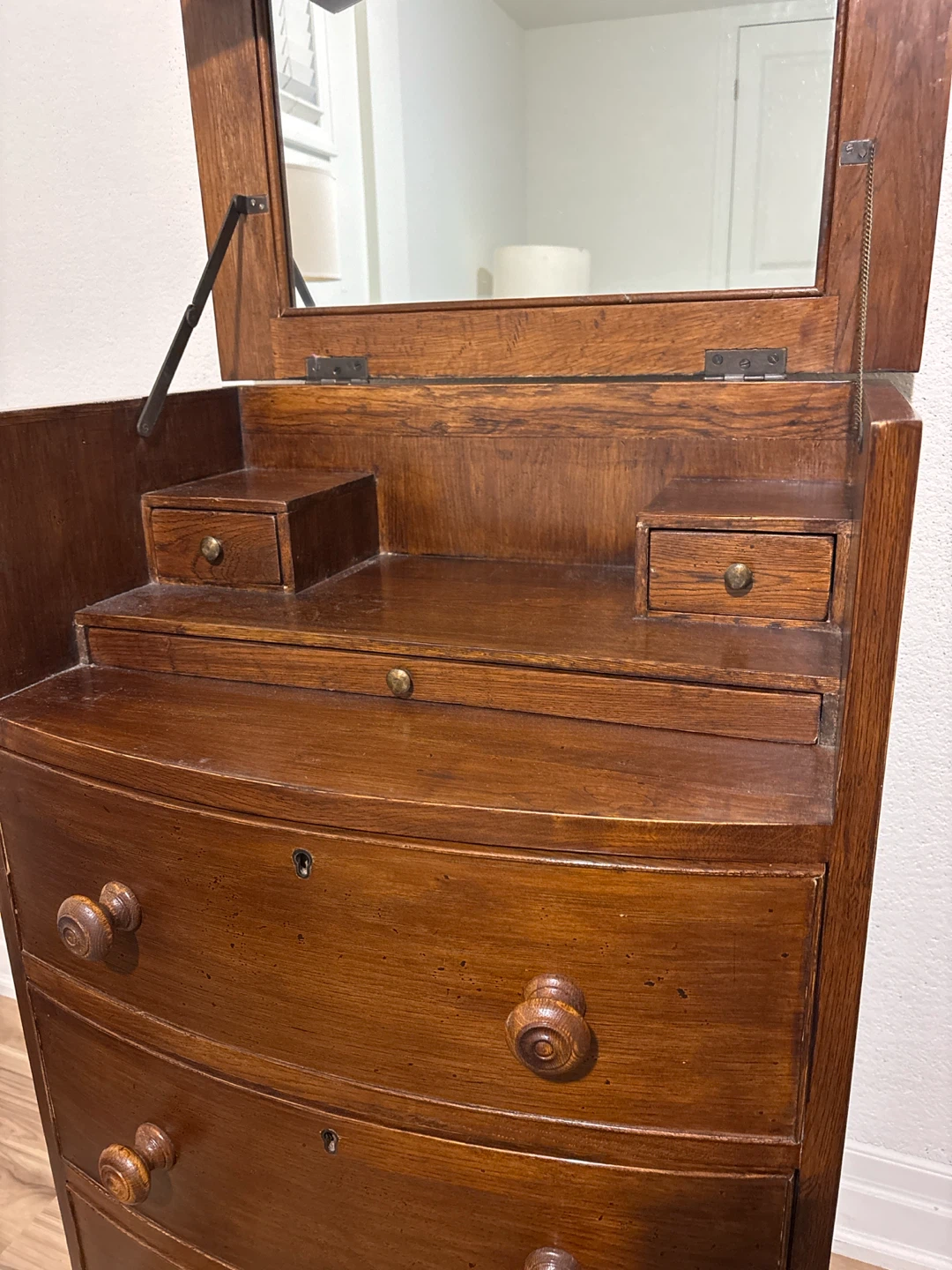 Vintage Oak Wood Vanity Dresser with Mirror - photo 4