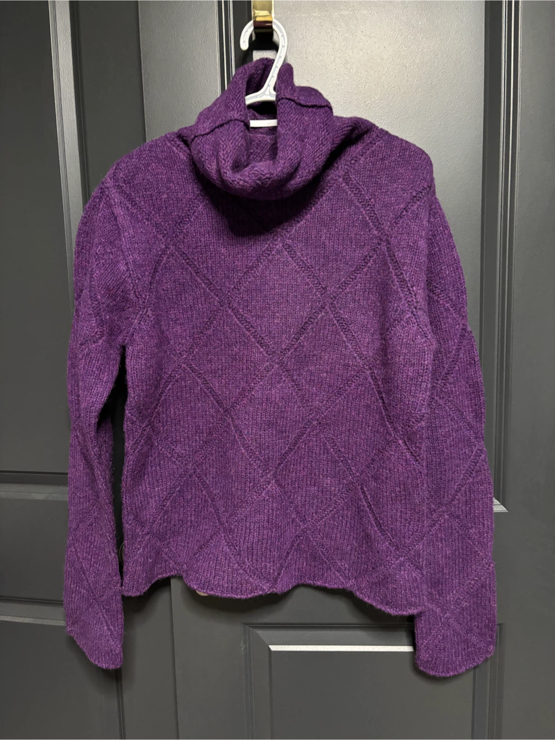 Tara Jarmon Purple Wool Turtleneck Sweater