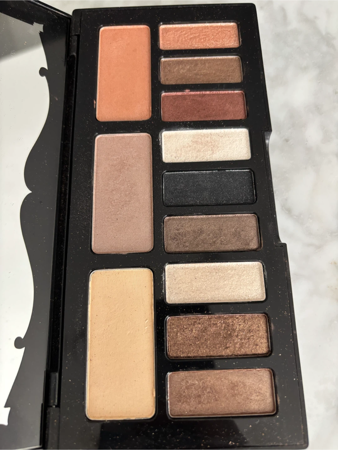 Kat Von D Shade + Light Eye Contour Palette