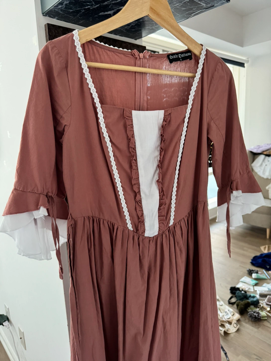Scarlet Darkness Vintage-Style Dress - photo 4