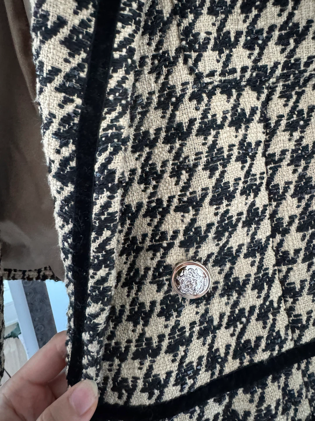 Christian Dior Houndstooth Tweed Blazer - photo 4