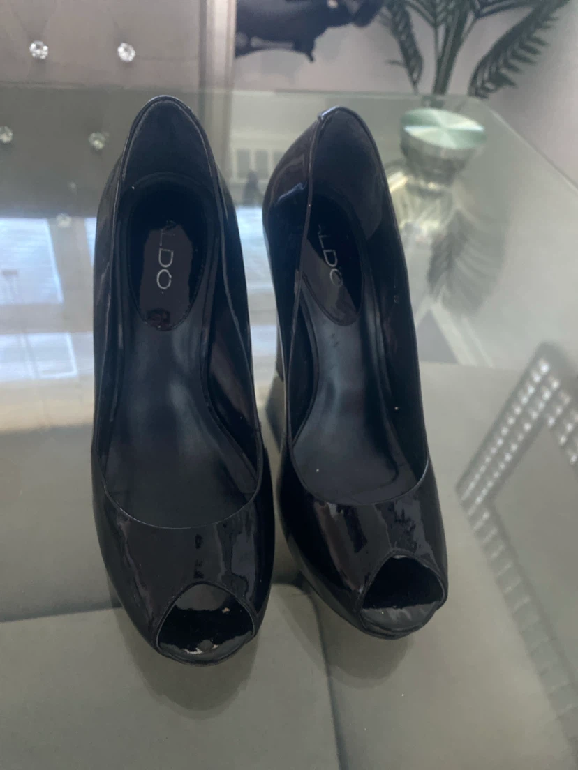 ALDO Black Patent Peep Toe Heels - photo 2