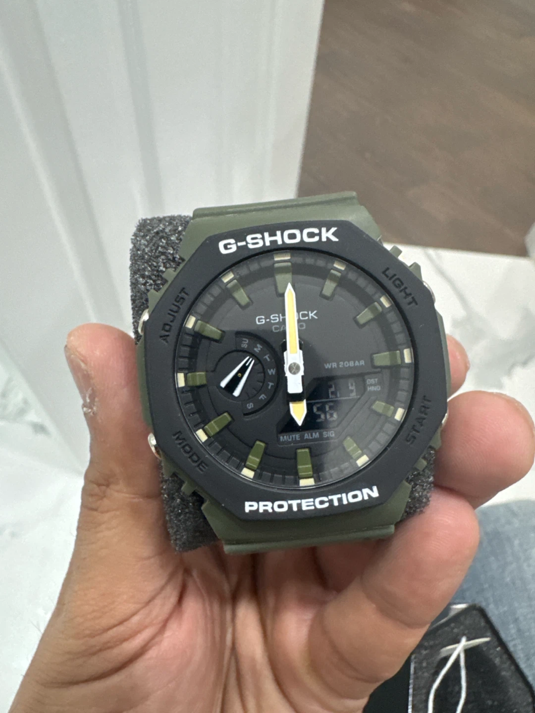 Casio G-Shock Watch Green - photo 3
