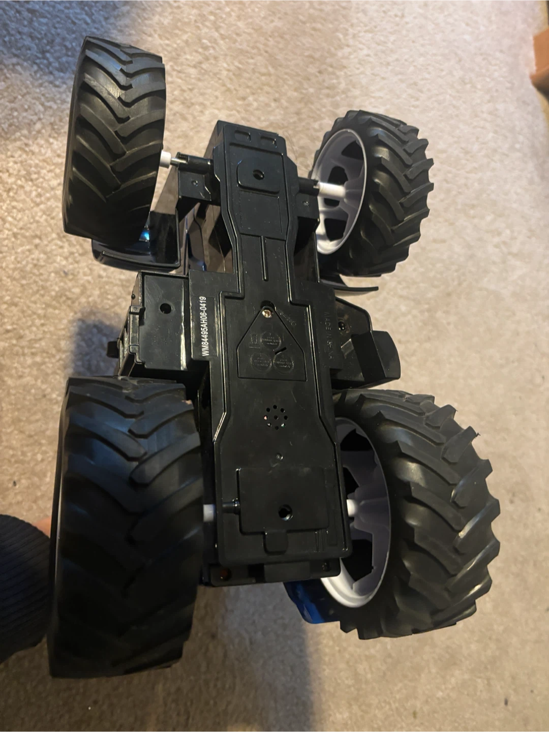 Blue Toy Tractor (with lights & sound) - photo 3