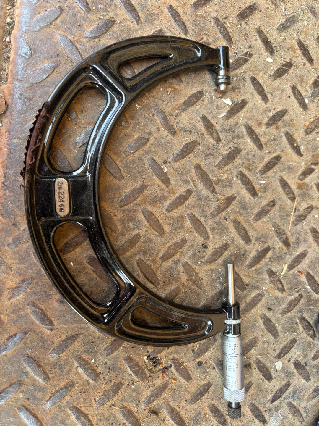 Starrett 224 Micrometer - photo 3