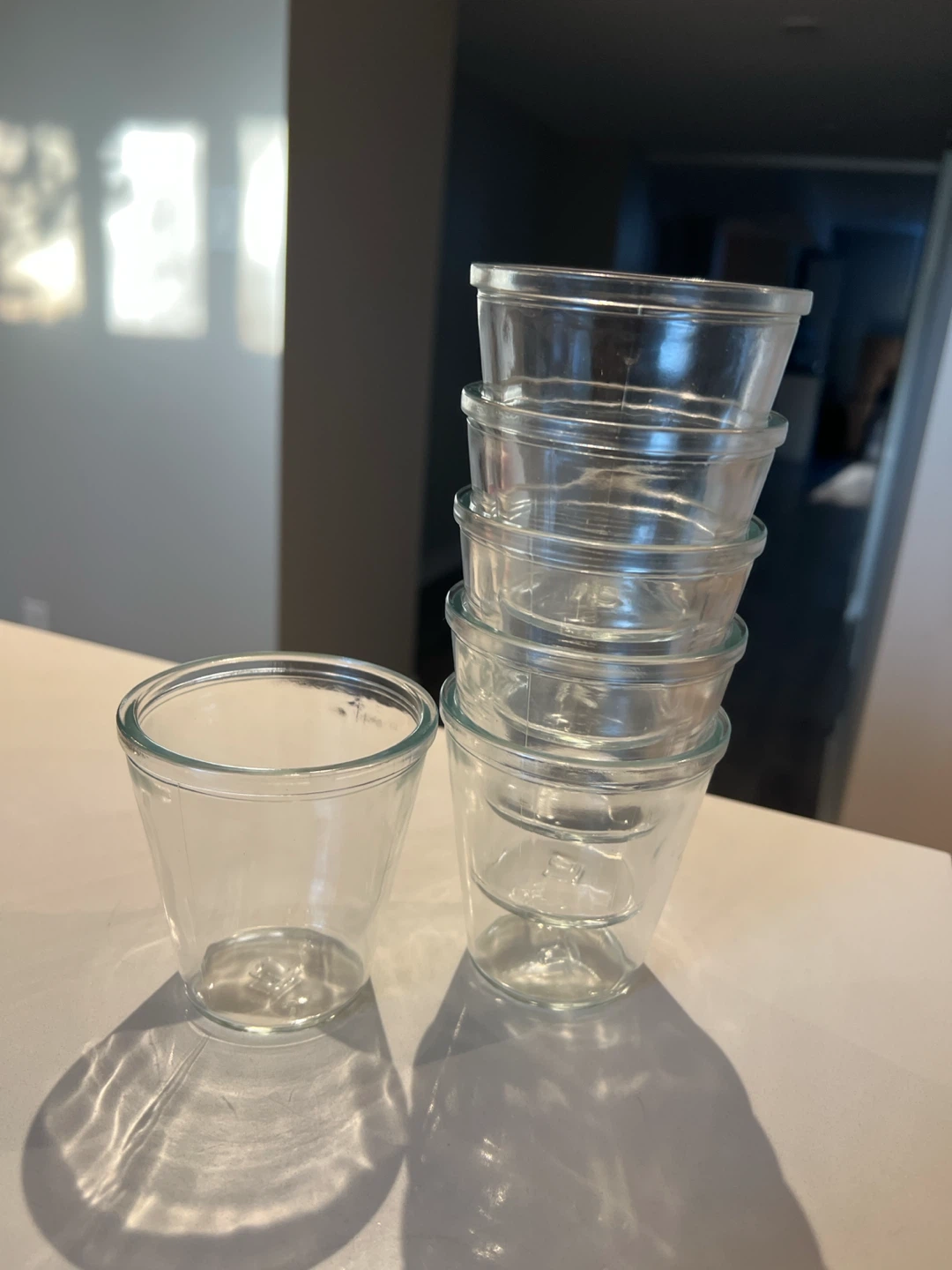 Kitchenware Bundle: Water Bottle, Glass Vase, and Cups - photo 5
