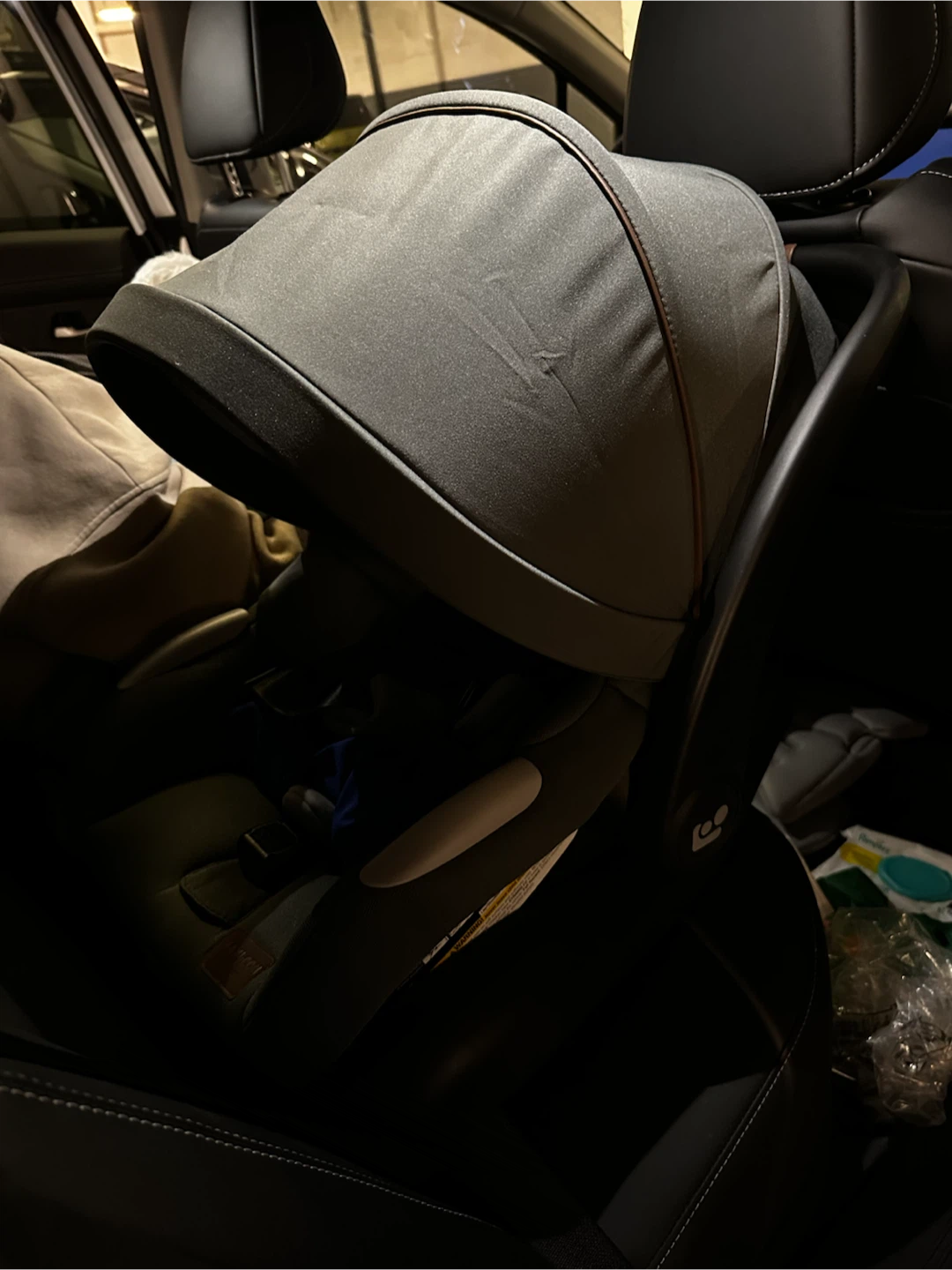 Maxi-Cosi Infant Car Seat with Base